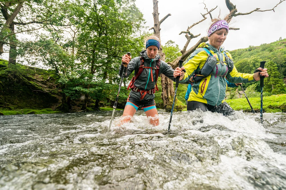 Hiking shoes for water crossing on sale